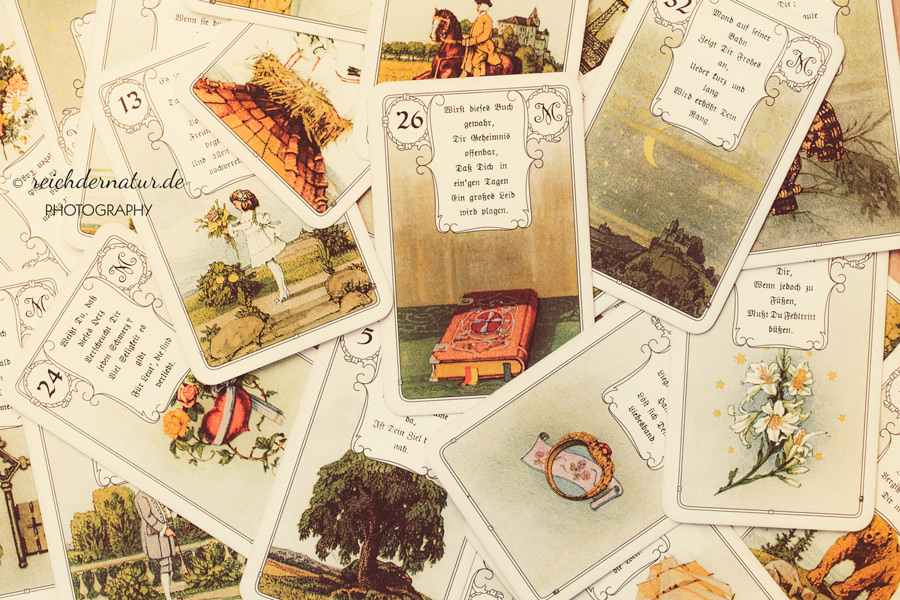 Einfache Lenormand Kombinationen, die Sie sich merken sollten