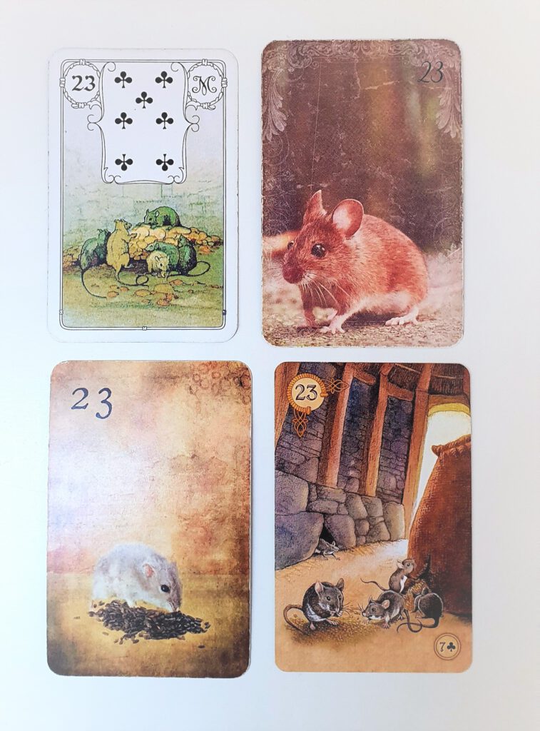 Warum unterscheiden sich die Blickrichtungen in den Lenormand Kartendecks?